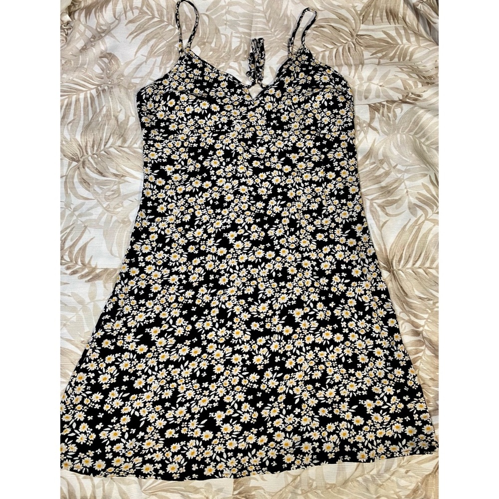 Spring Daisy Dress